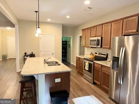 Kitchen - 263 Ramp Rd, Lagrange, GA 30240 photo 3 of 4