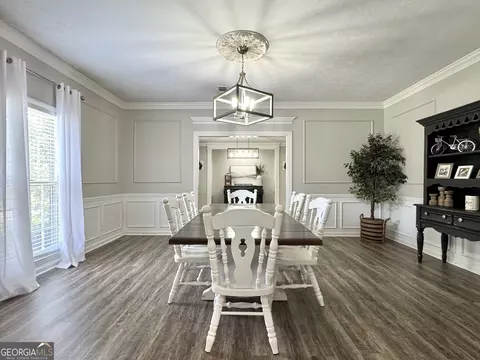 Dining - 805 Camellia Dr, Lagrange, GA 30240 photo 1 of 2