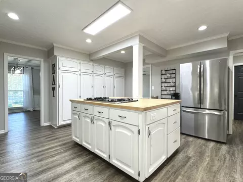 Kitchen - 805 Camellia Dr, Lagrange, GA 30240 photo 2 of 2