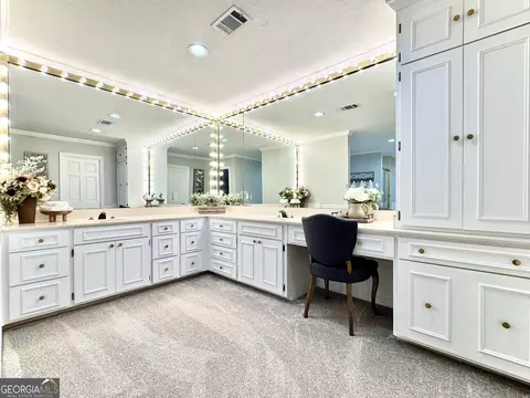 Bath - 805 Camellia Dr, Lagrange, GA 30240 photo 1 of 5