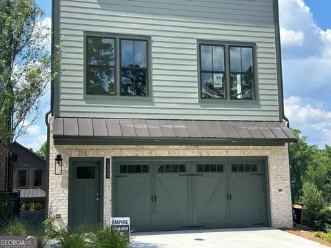 1995 Catnap Ct, Chamblee, GA 30341 photo 4