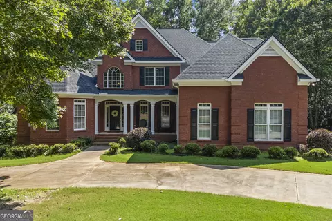 1050 Chestnut Gln, Athens, GA 30606