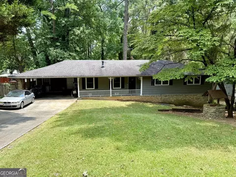 218 Prince Anthony Dr NW, Lawrenceville, GA 30044
