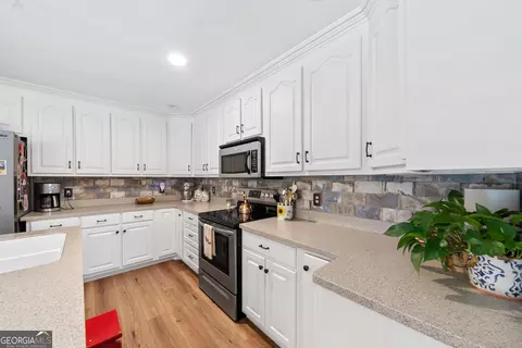 111 Stone Edge Dr, Gray, GA 31032 photo 18