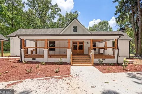 3899 Star Point Rd, Franklin, GA 30217