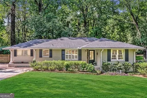 679 Pine Valley Rd SW, Mableton, GA 30126