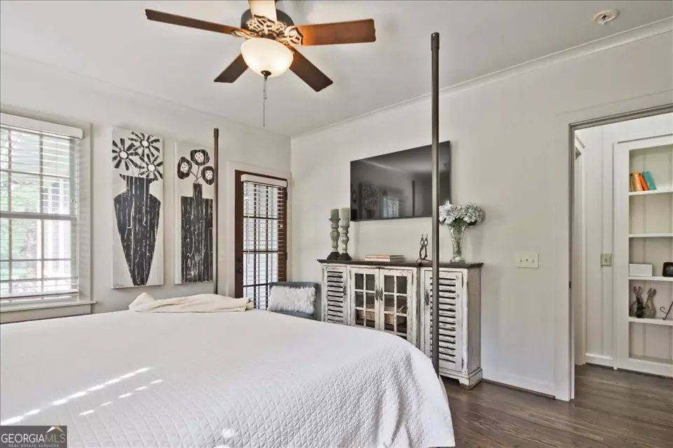 Bedroom - 109 Coneflower Ln, Toccoa, GA 30577 photo 3 of 7