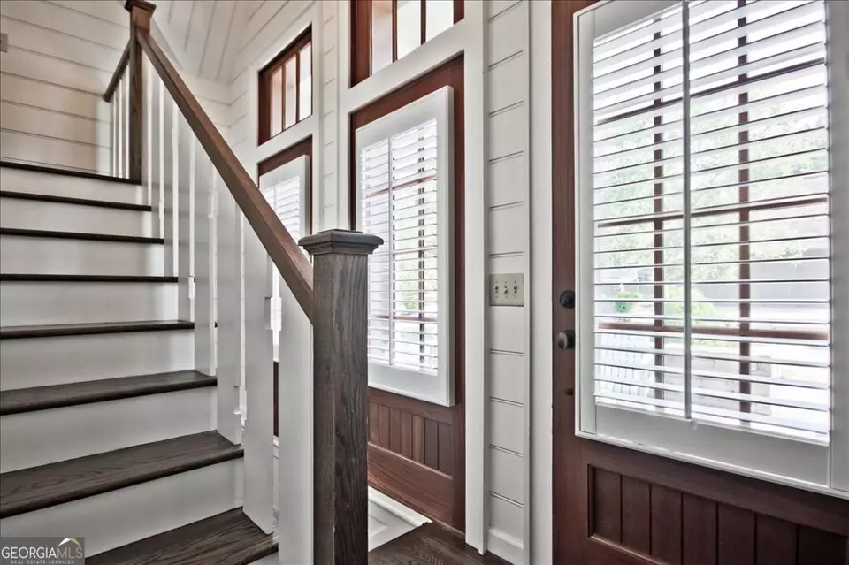 Entry Way - 109 Coneflower Ln, Toccoa, GA 30577 photo 1 of 5