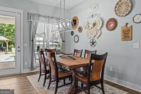 Dining - 218 Willow Ridge Ln, Jackson, GA 30233 photo 2 of 3