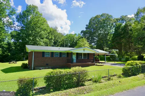 4504 Wahoo Dr, Gainesville, GA 30506