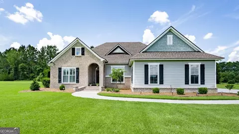 126 Brownlee Cir, Tifton, GA 31794