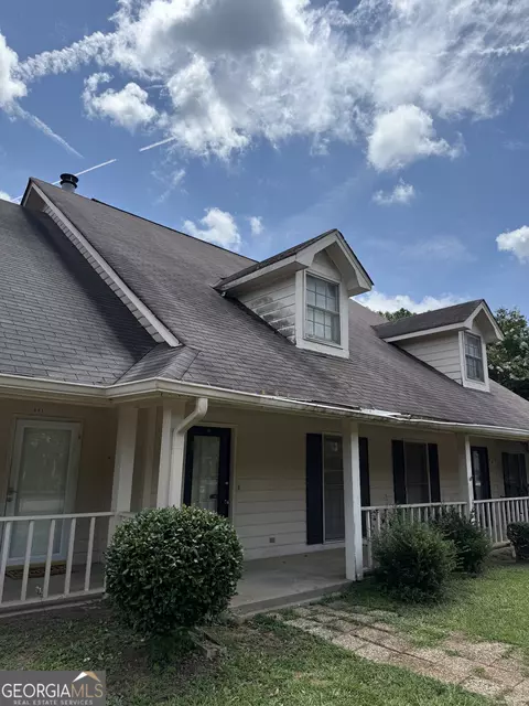 883 Park Pl NE, Conyers, GA 30012