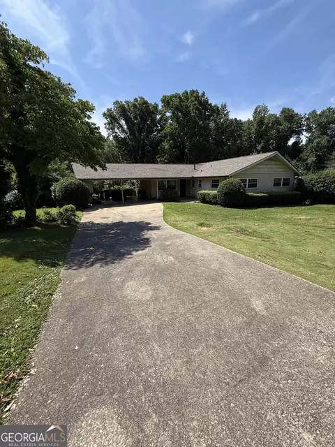 1490 Takeda Dr, Gainesville, GA 30501