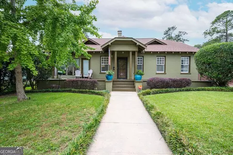3378 Ridge Ave, Macon, GA 31204