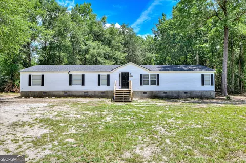 1135 Hephzibah Mcbean Rd, Hephzibah, GA 30815