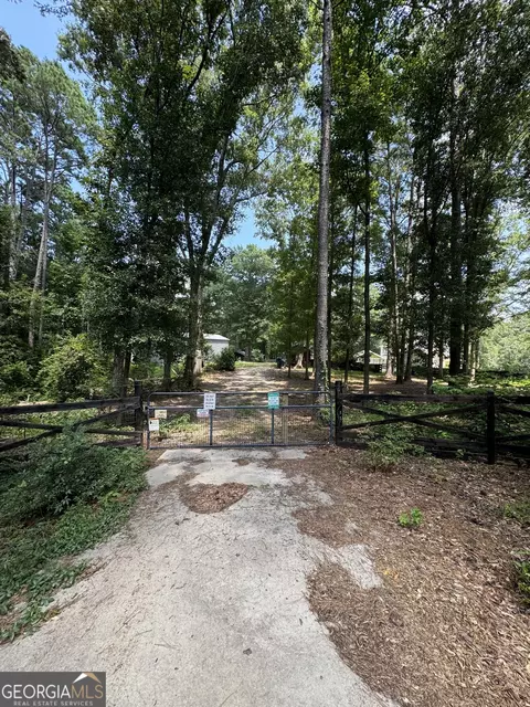 Exterior - 2995 Hogansville Rd, Lagrange, GA 30241 photo 16 of 18