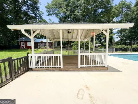 Exterior - 2995 Hogansville Rd, Lagrange, GA 30241 photo 5 of 18