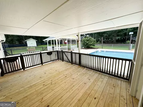 Exterior - 2995 Hogansville Rd, Lagrange, GA 30241 photo 4 of 18