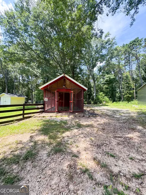 Exterior - 2995 Hogansville Rd, Lagrange, GA 30241 photo 13 of 18
