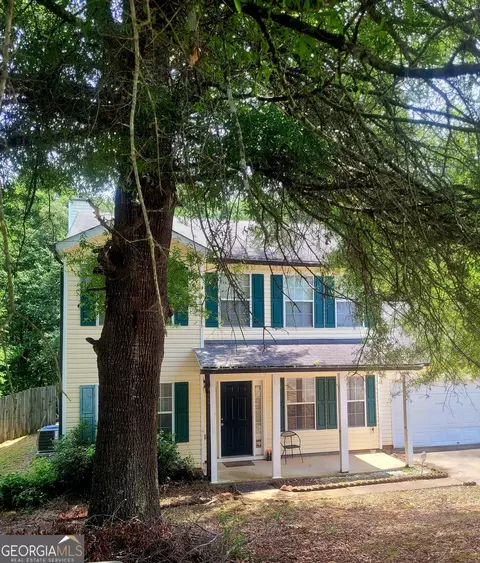 747 Baskins Cir, Winder, GA 30680