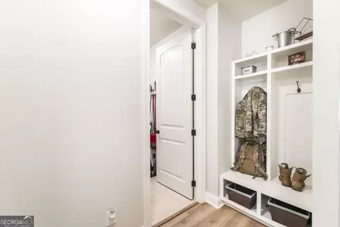 Entry Way - 114 Silverside Dr, Perry, GA 31069 photo 2 of 7