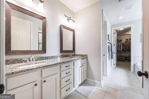 Entry Way - 114 Silverside Dr, Perry, GA 31069 photo 7 of 7