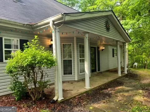 103 Pacer Ct, Waleska, GA 30183