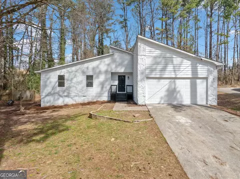 3364 Sheree Trl, Stone Mountain, GA 30087