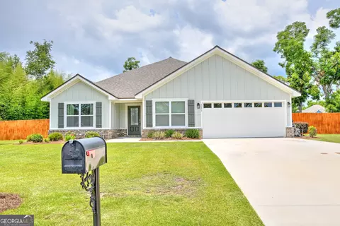 3633 Seedling Ln, Valdosta, GA 31601