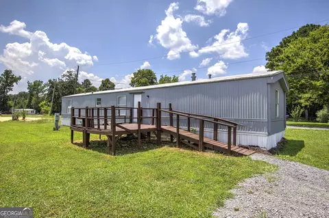 8 Kay Dr, Summerville, GA 30747