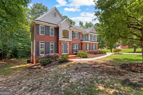 230 Highview Trce, Fayetteville, GA 30215