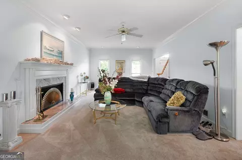 Living - 150 Tramore Trce, Tyrone, GA 30290 photo 1 of 2