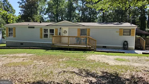 207 Willow Ln, Union Point, GA 30669