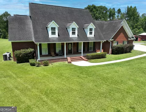 7268 Banks Dairy Rd, Statesboro, GA 30458