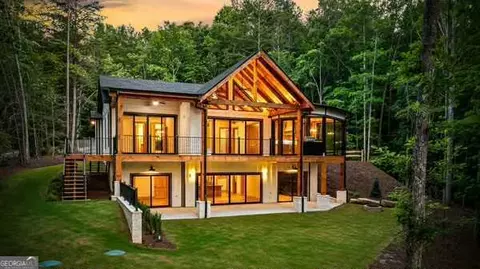 320 Twin Brook Dr, Blairsville, GA 30512