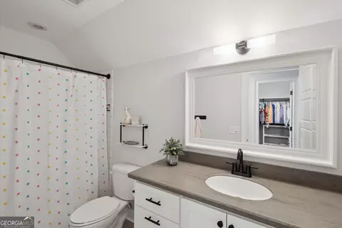 Bath - 116 Kent Trl, Pooler, GA 31322 photo 6 of 10