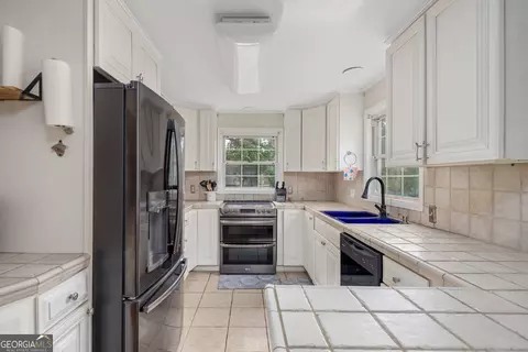 375 Calloway Dr, Macon, GA 31204 photo 11