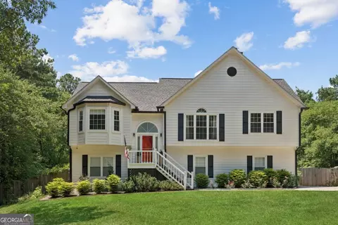 5040 Forest View Trl, Douglasville, GA 30135