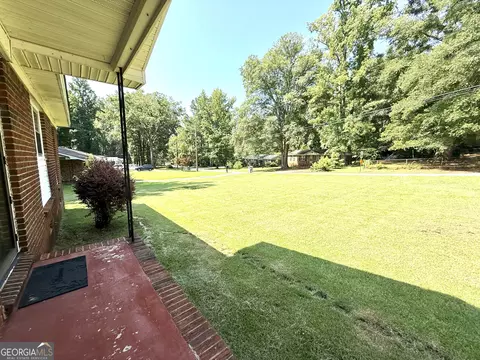 Exterior - 131 Alton Dr, Lagrange, GA 30241 photo 5 of 7