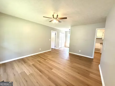 Living - 131 Alton Dr, Lagrange, GA 30241 photo 2 of 3