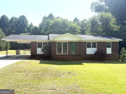 Exterior - 131 Alton Dr, Lagrange, GA 30241 photo 3 of 7