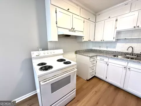 Kitchen - 131 Alton Dr, Lagrange, GA 30241 photo 2 of 3