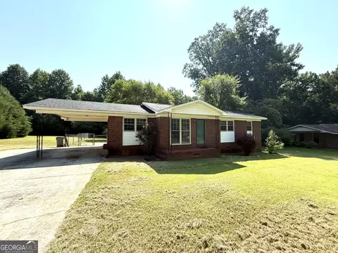 131 Alton Dr, Lagrange, GA 30241