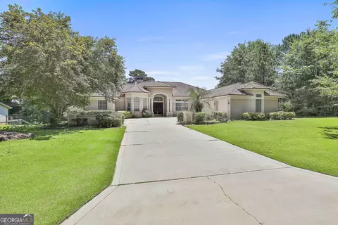 8454 Seven Oaks Dr, Jonesboro, GA 30236