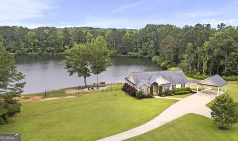 1709 Bullards Ferry Rd, Elberton, GA 30635