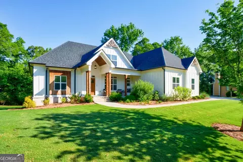 103 Village Cir, Watkinsville, GA 30677