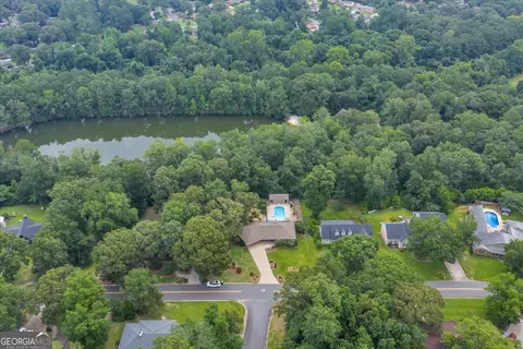 View/Area - 200 Oak Forest Ln, Warner Robins, GA 31088 photo 1 of 7