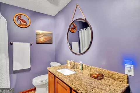 Bath - 200 Oak Forest Ln, Warner Robins, GA 31088 photo 6 of 7