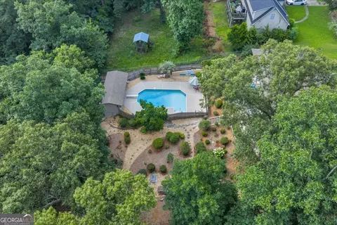 Exterior - 200 Oak Forest Ln, Warner Robins, GA 31088 photo 19 of 23