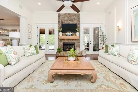 Living - 3002 Wiregrass Rd, Perry, GA 31069 photo 1 of 2